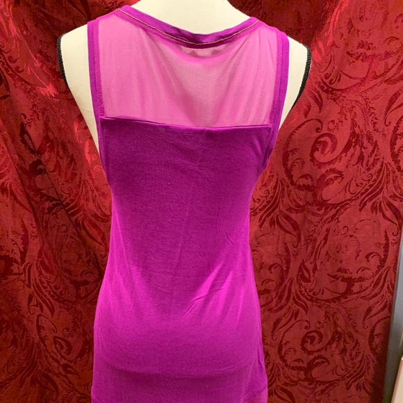 Ultra-Soft Sleeveless Top by Jennifer Lopez - Picture 4 of 5